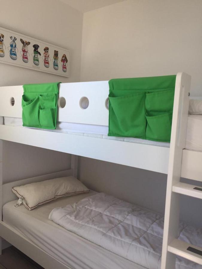 Ferienwohnung Sandkueste Mit Strandkorb & Indoor Spielplatz Хайлигенхафен Экстерьер фото