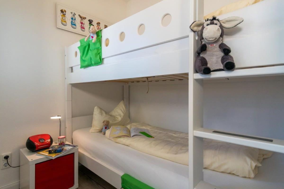 Ferienwohnung Sandkueste Mit Strandkorb & Indoor Spielplatz Хайлигенхафен Экстерьер фото